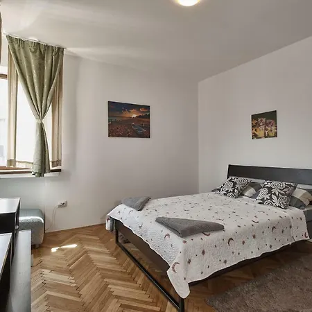 B&v Accomodation *